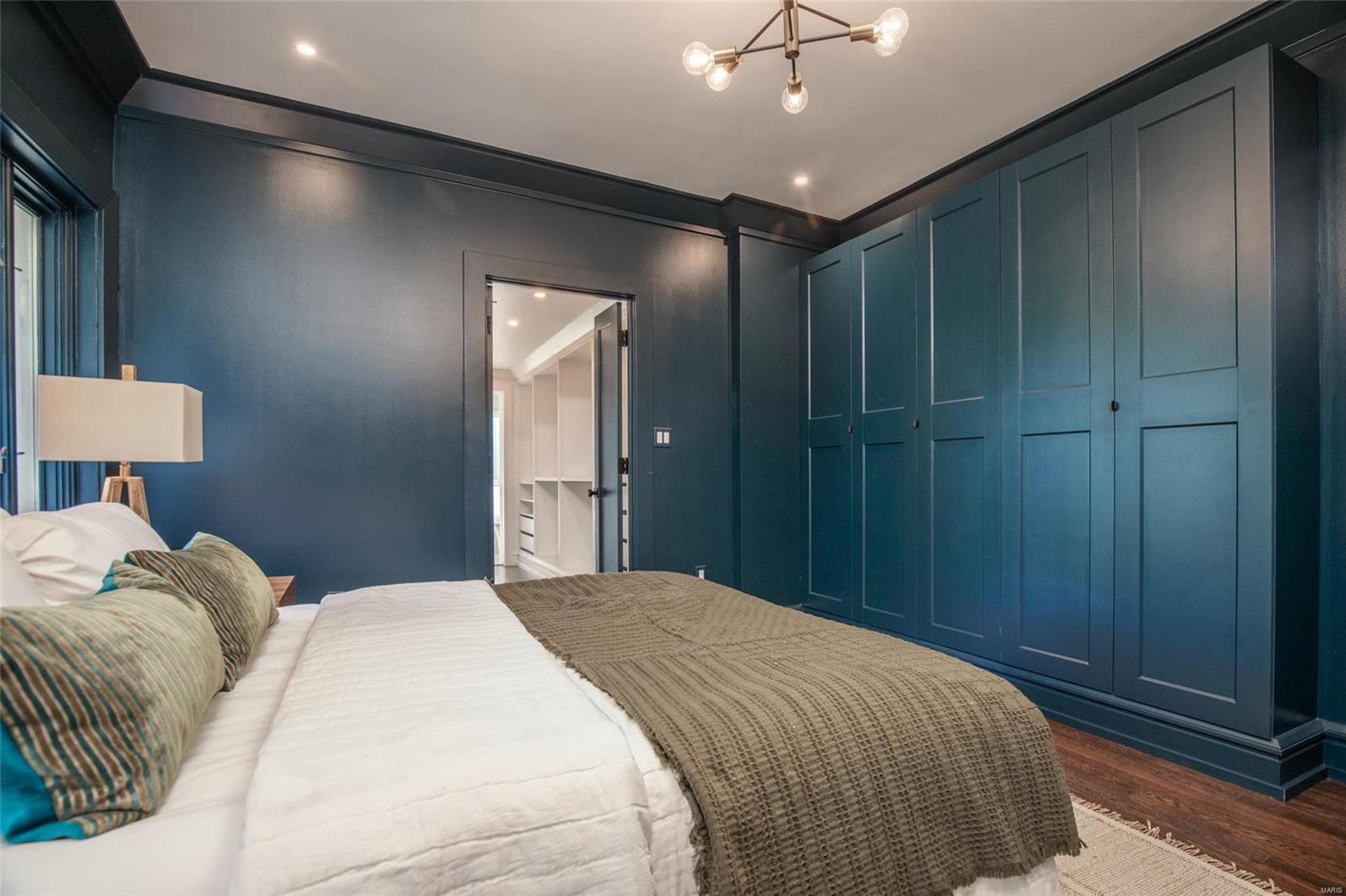 Hillcrest - Residential