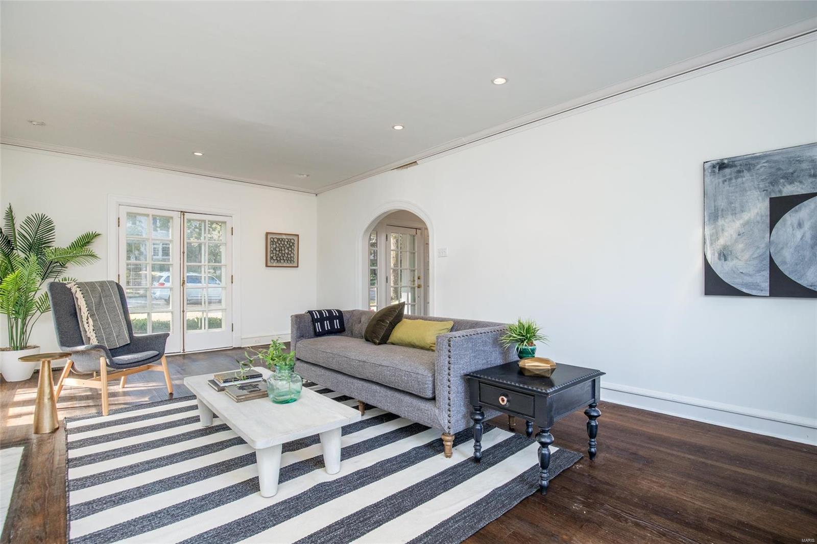 Hillcrest - Residential