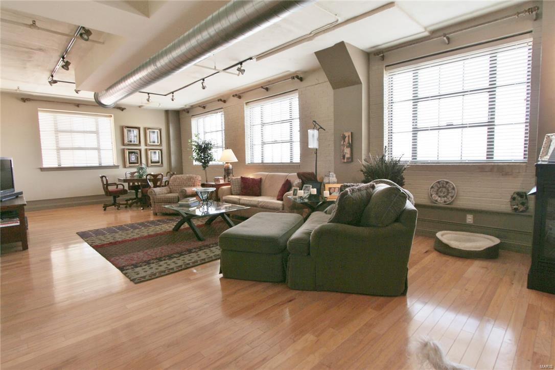 Maison Lofts - Residential