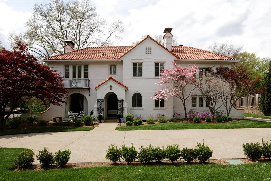 La Hacienda - Residential