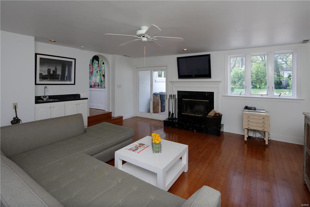 La Hacienda - Residential