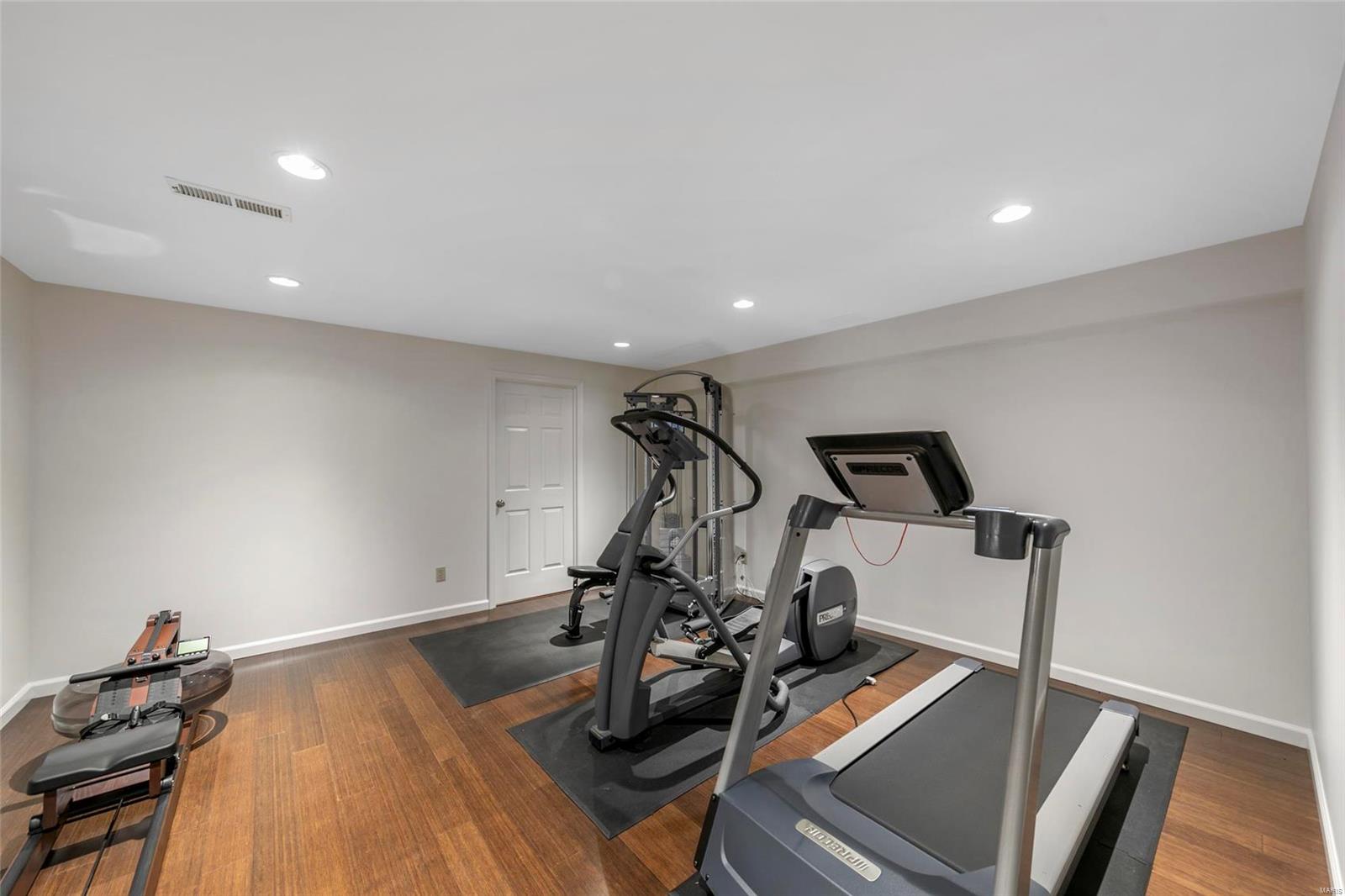 Twin Farms Road 1 - Residential