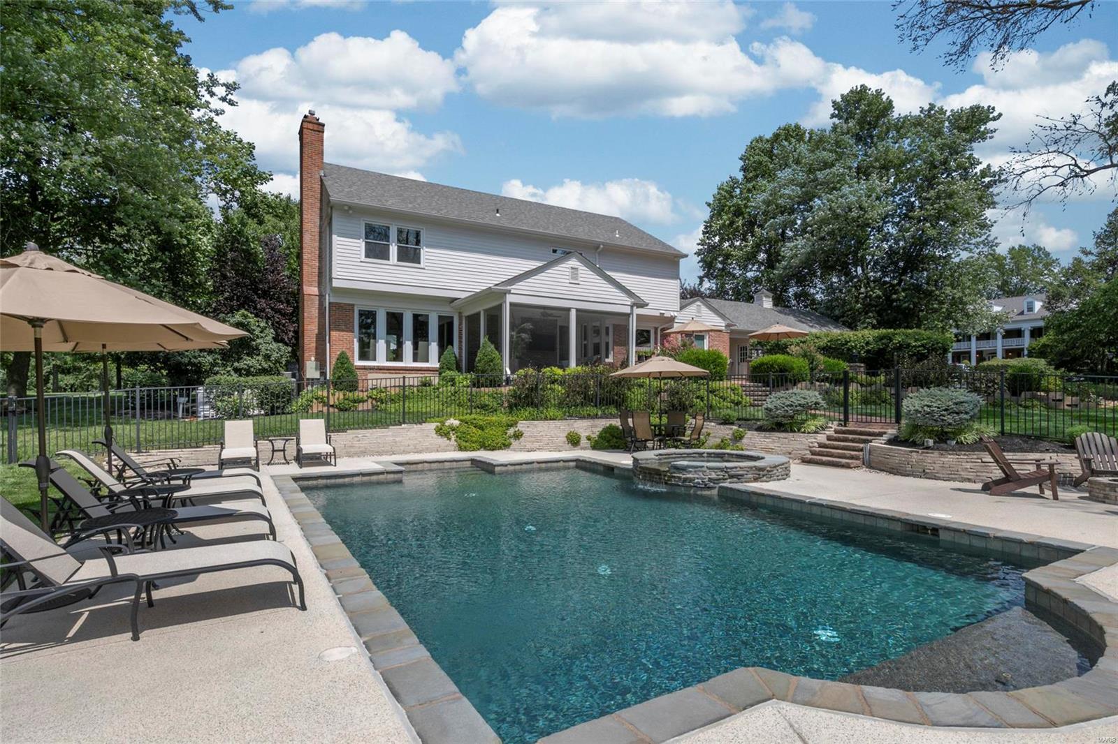 Twin Farms Road 1 - Residential