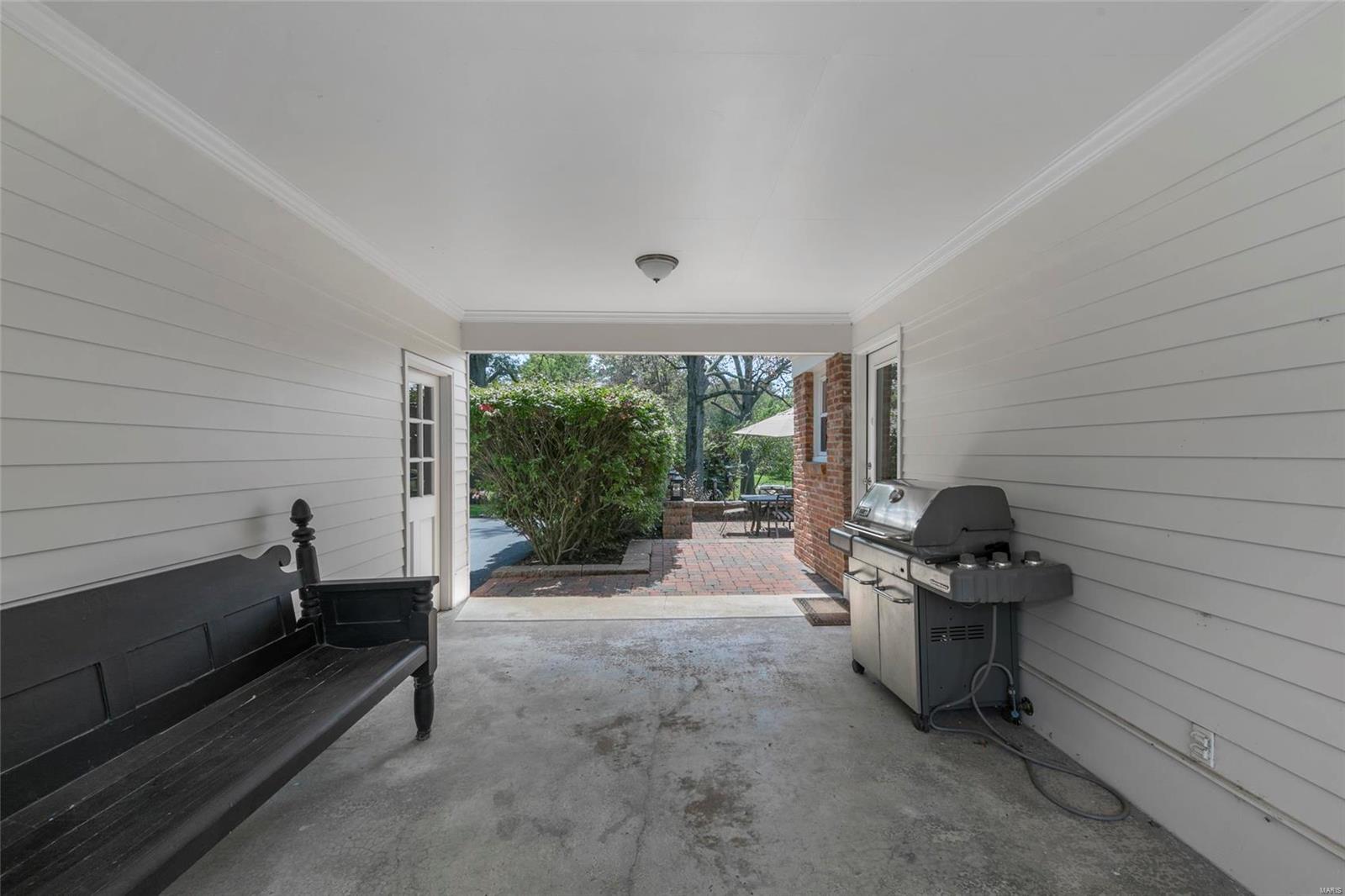 Twin Farms Road 1 - Residential