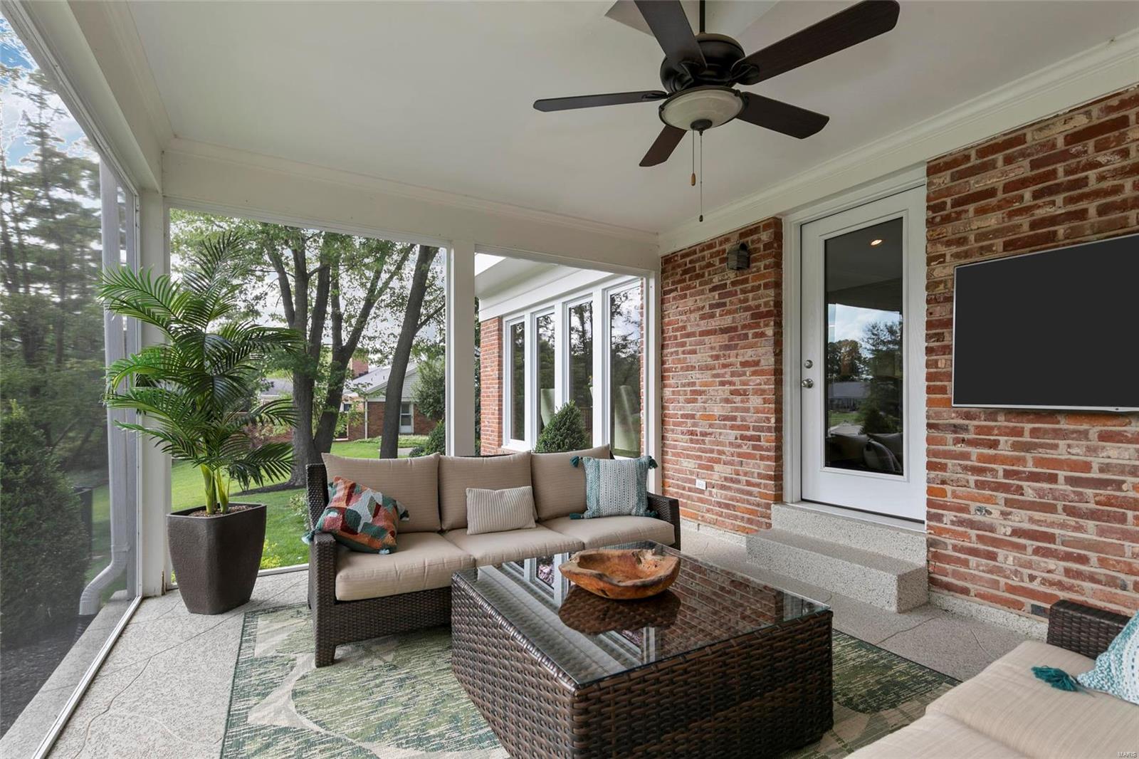 Twin Farms Road 1 - Residential