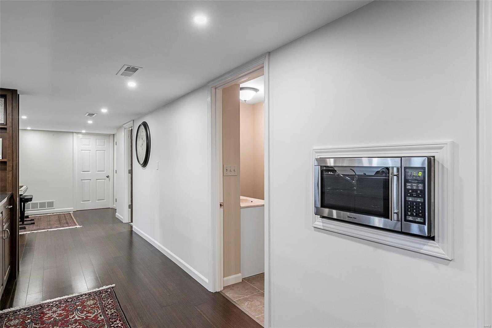 Twin Farms Road 1 - Residential