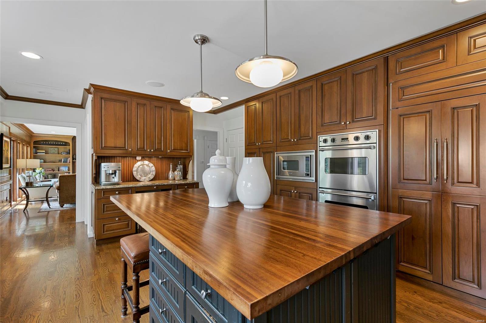 Twin Farms Road 1 - Residential