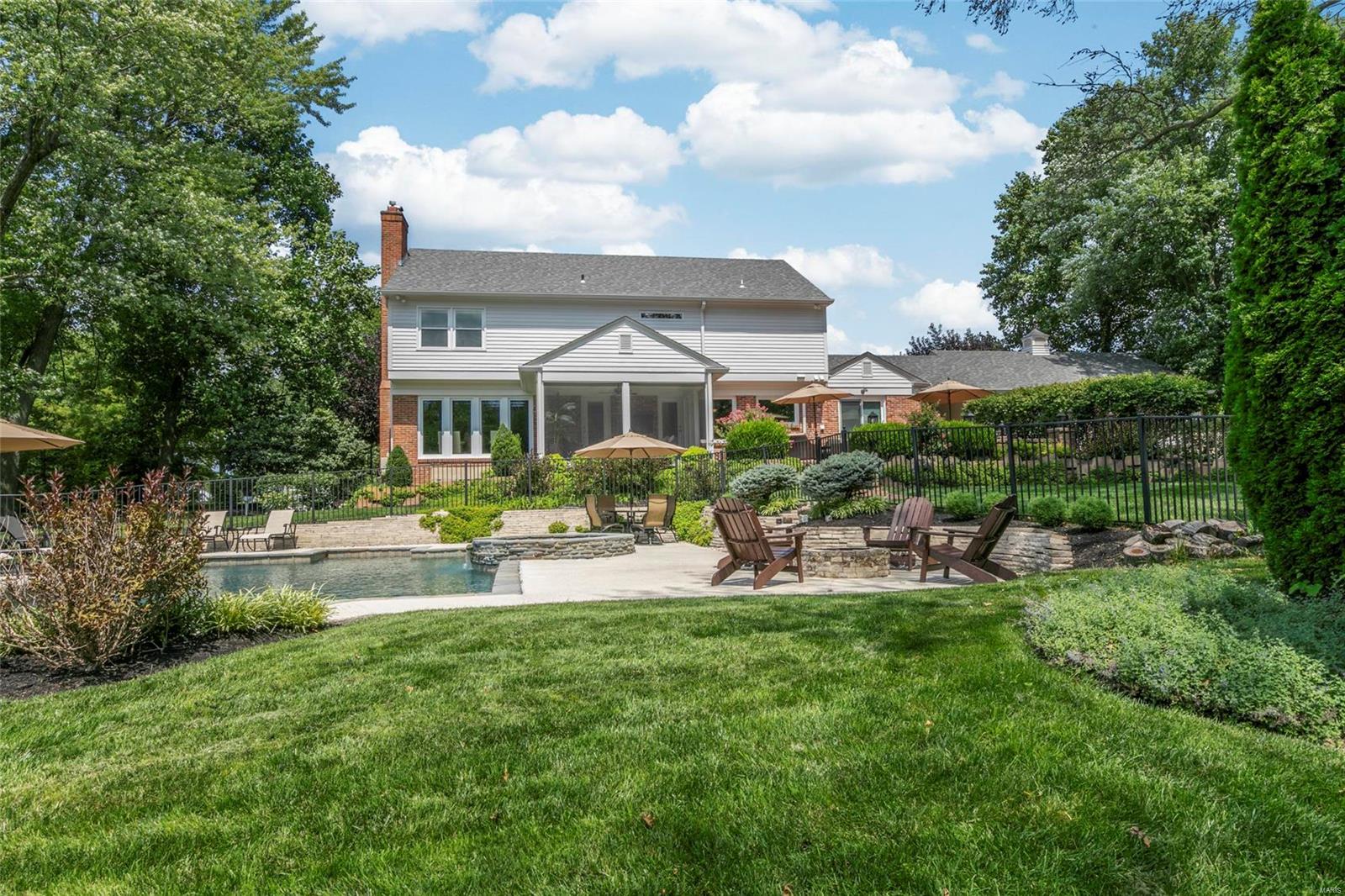 Twin Farms Road 1 - Residential