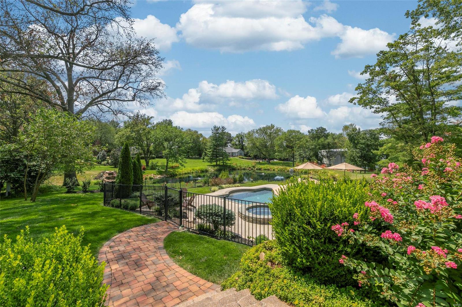 Twin Farms Road 1 - Residential