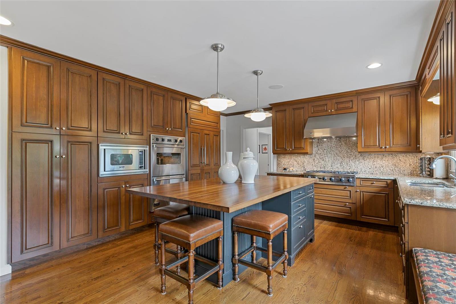 Twin Farms Road 1 - Residential