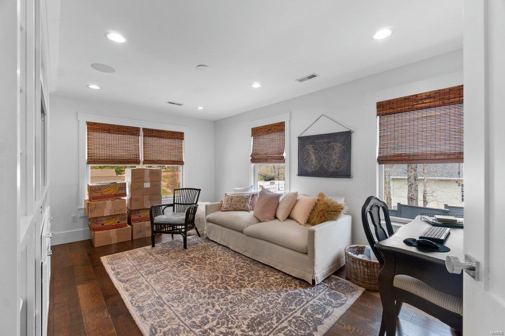 Laurel Grove 02 - Residential