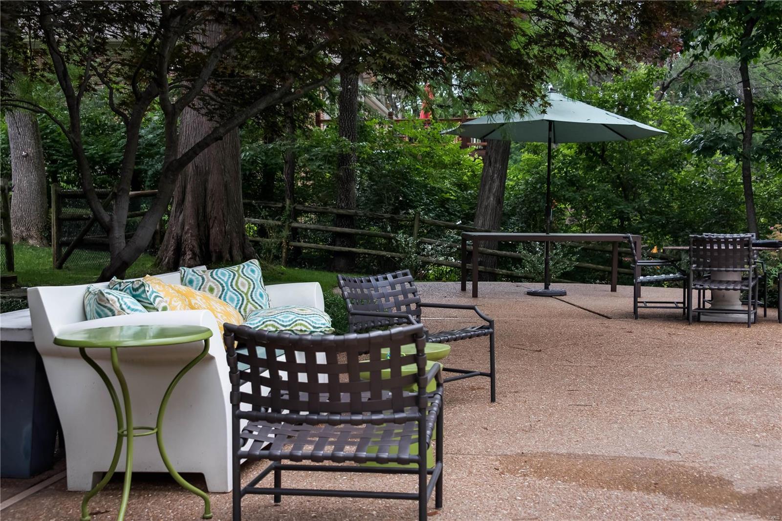 Brazillian Court - Residential