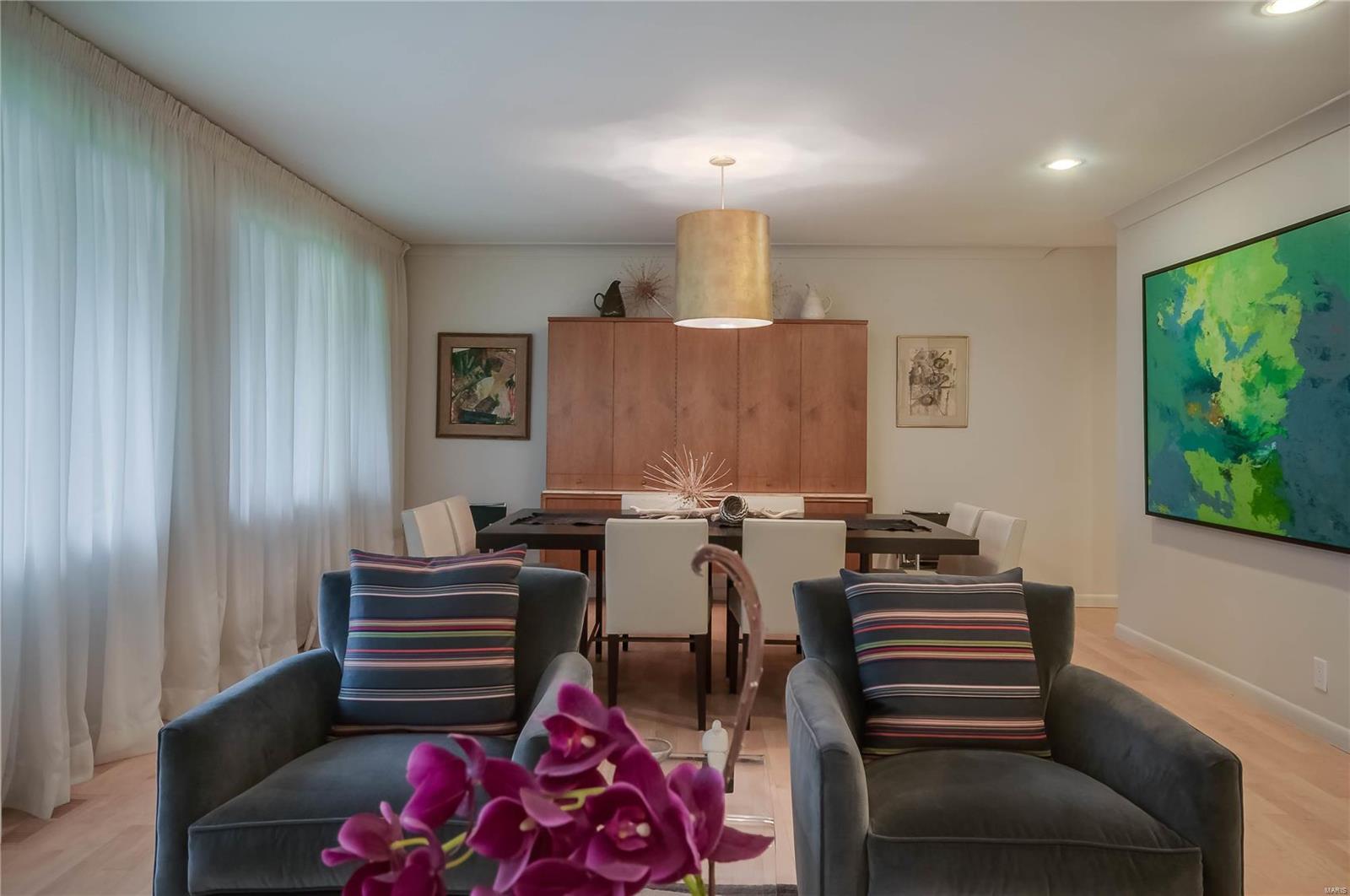 Brazillian Court - Residential