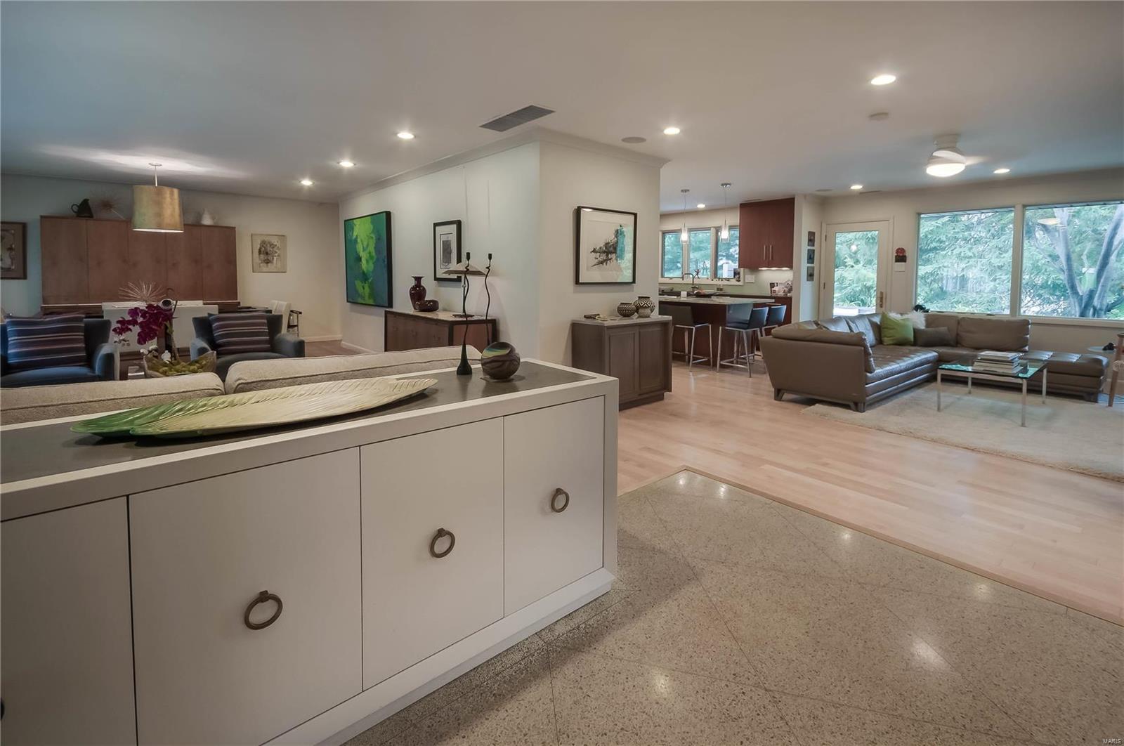 Brazillian Court - Residential