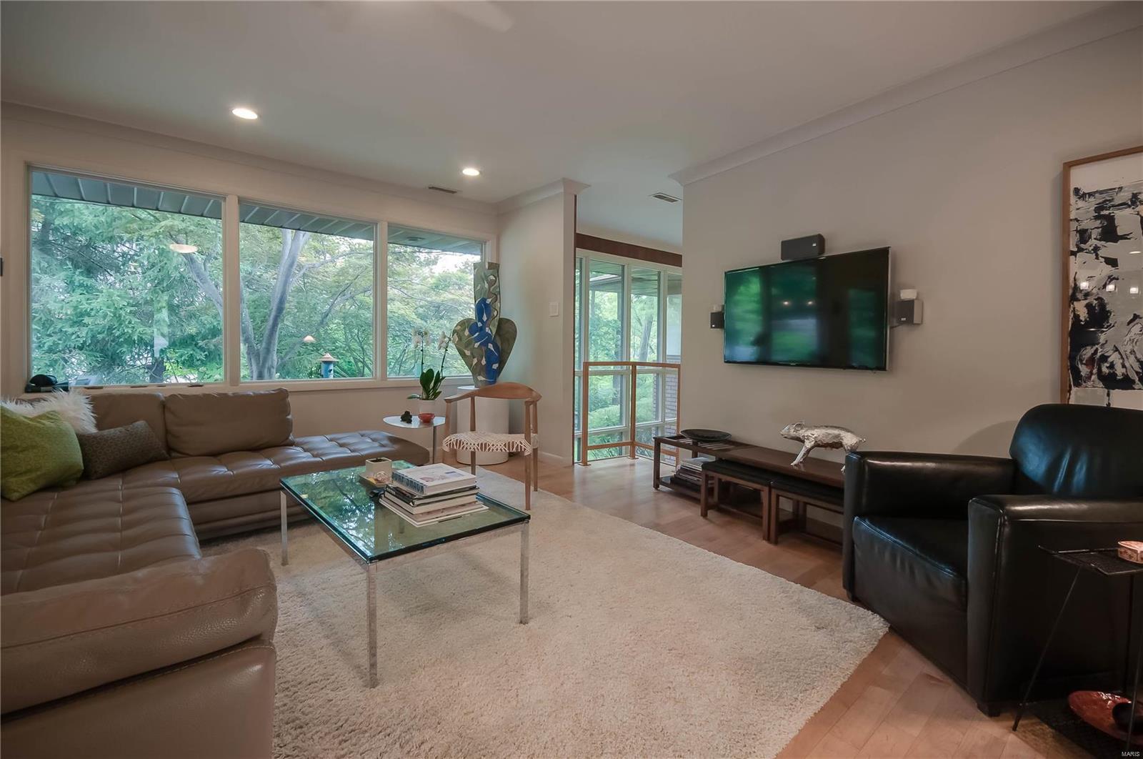 Brazillian Court - Residential