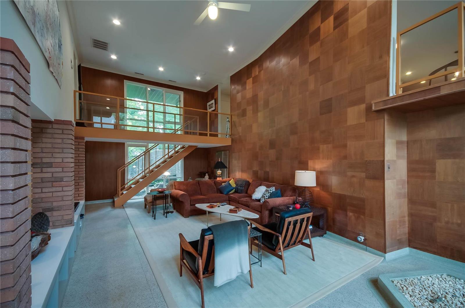 Brazillian Court - Residential