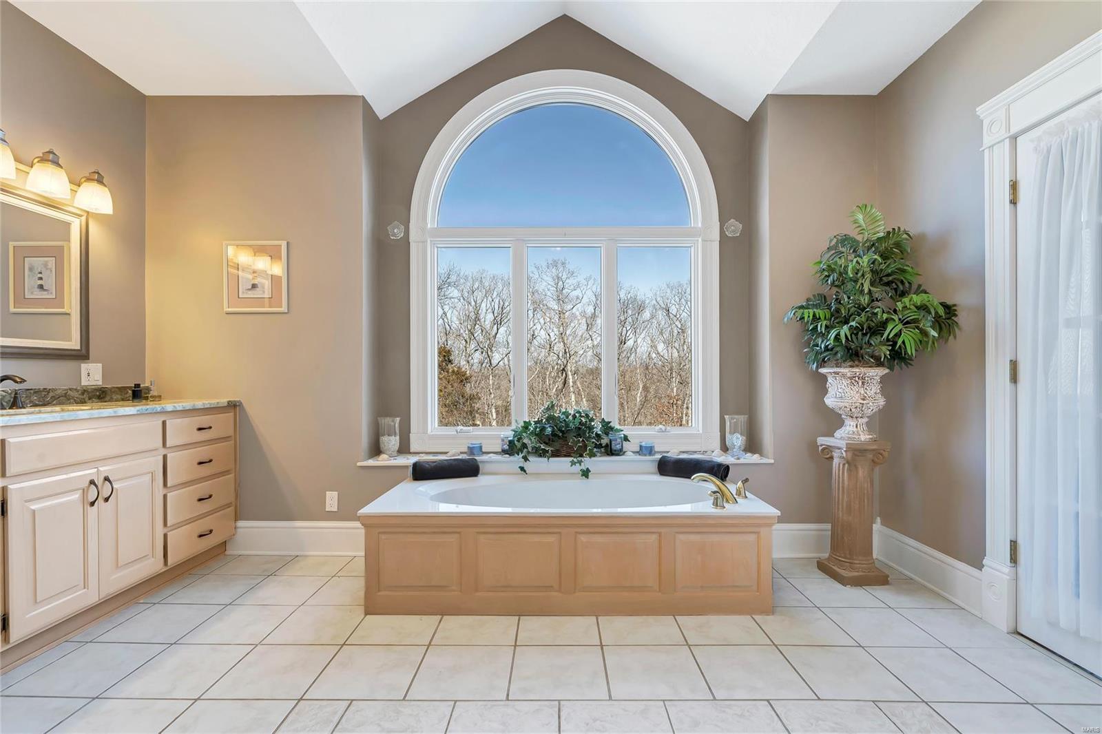 Wild Horse Farm - Residential