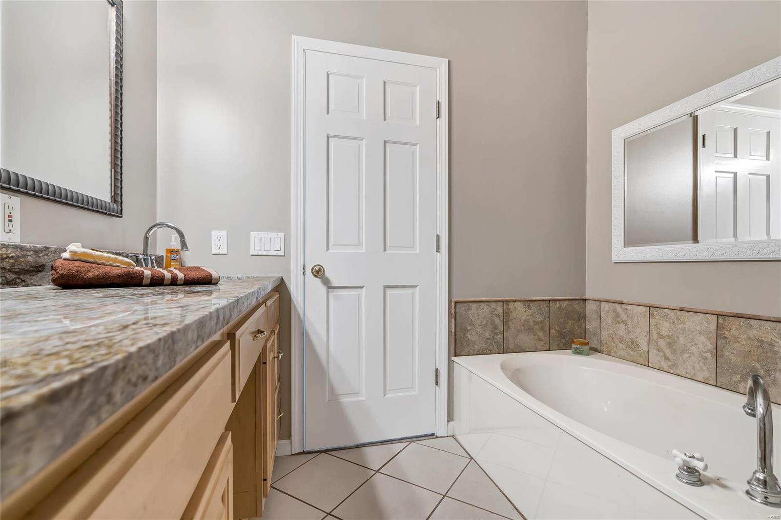 Wild Horse Farm - Residential