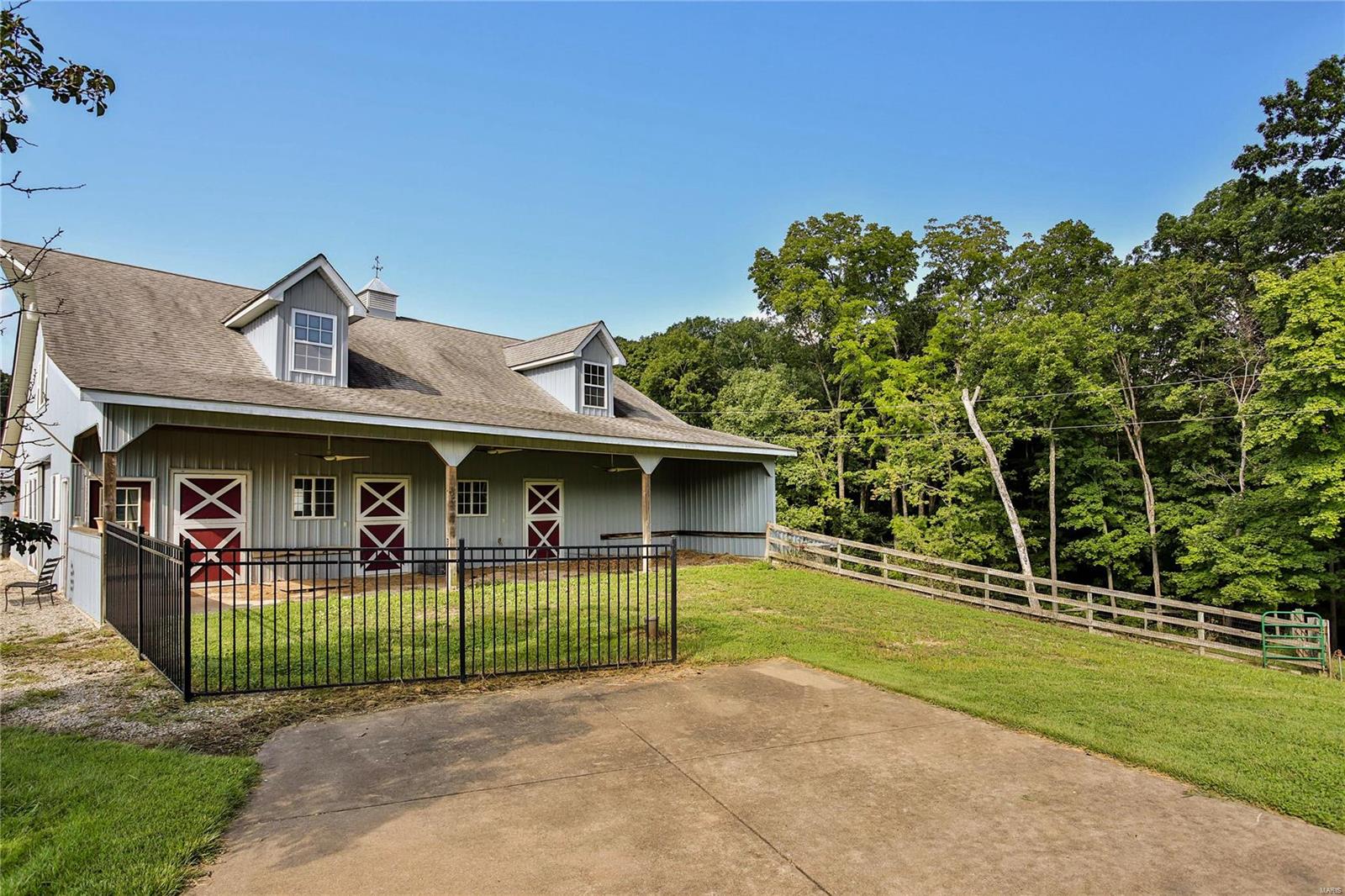 Wild Horse Farm - Residential