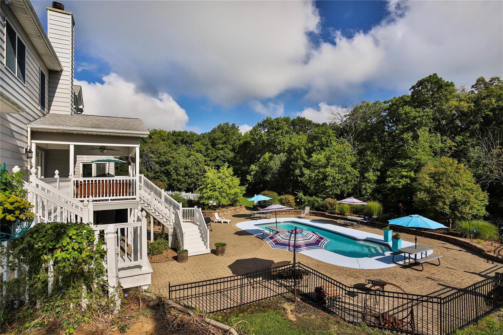 Wild Horse Farm - Residential