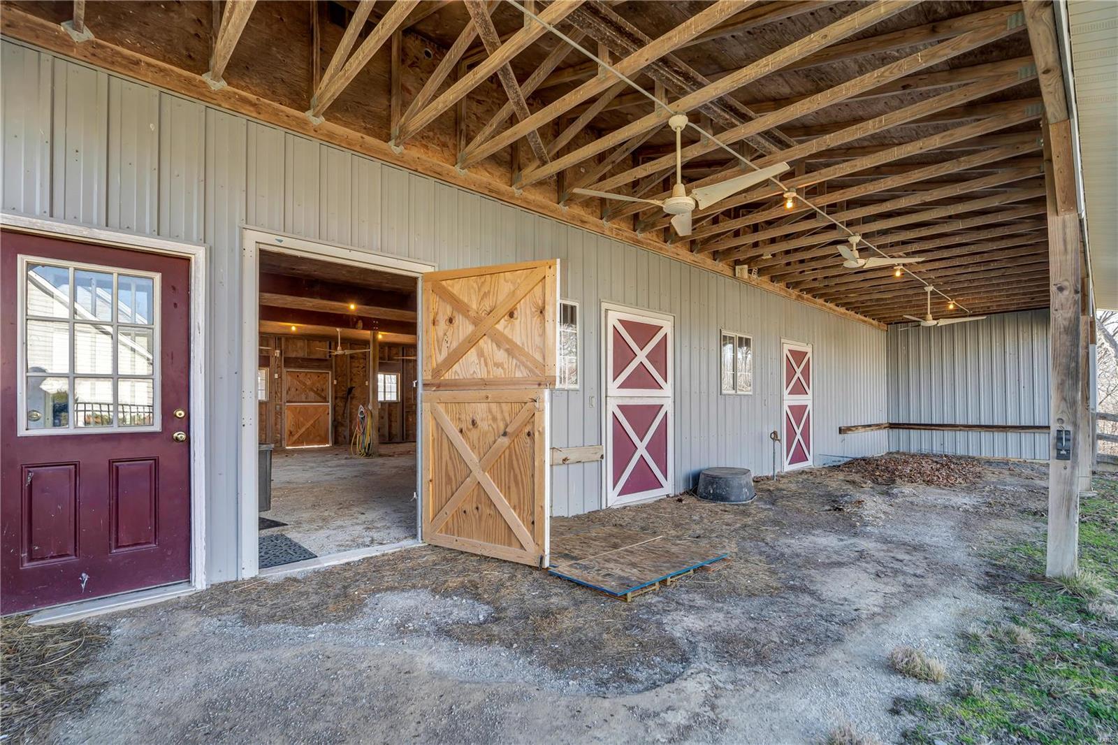 Wild Horse Farm - Residential