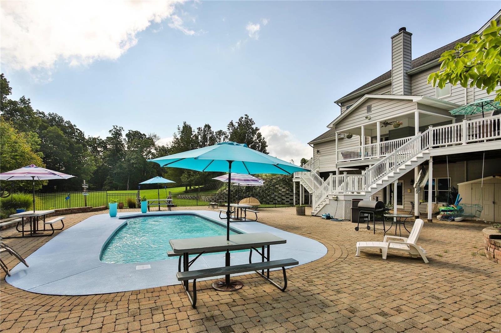 Wild Horse Farm - Residential