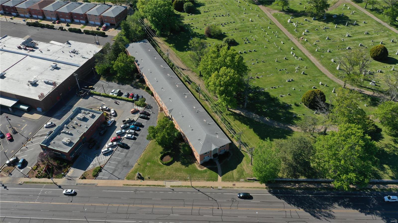 Gravois on the Green - Residential Income