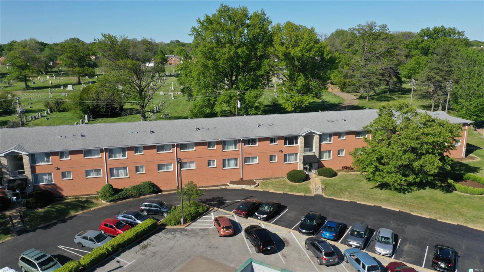 Gravois on the Green - Residential Income