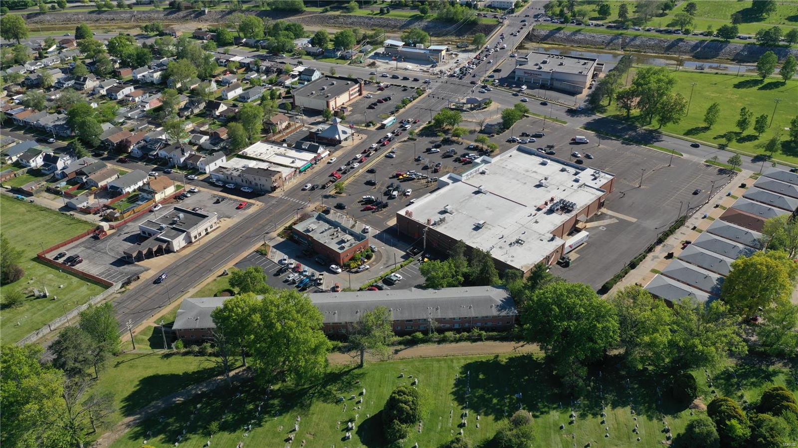 Gravois on the Green - Residential Income