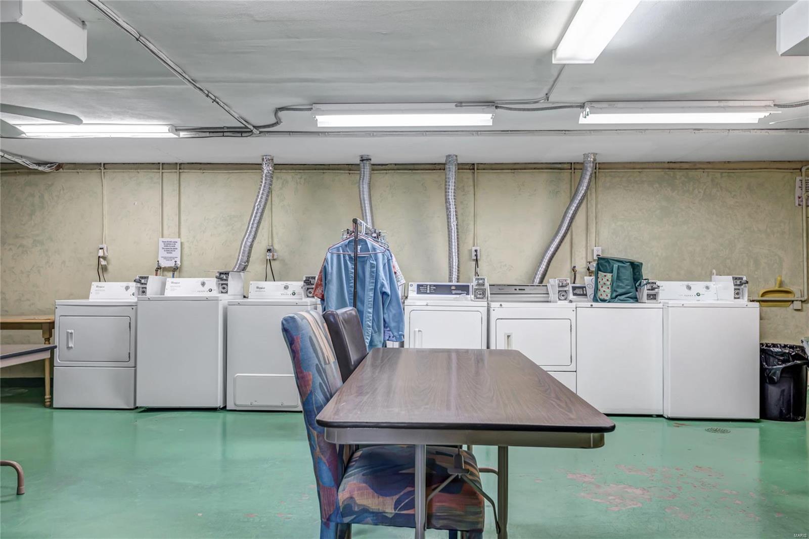 Gravois on the Green - Residential Income