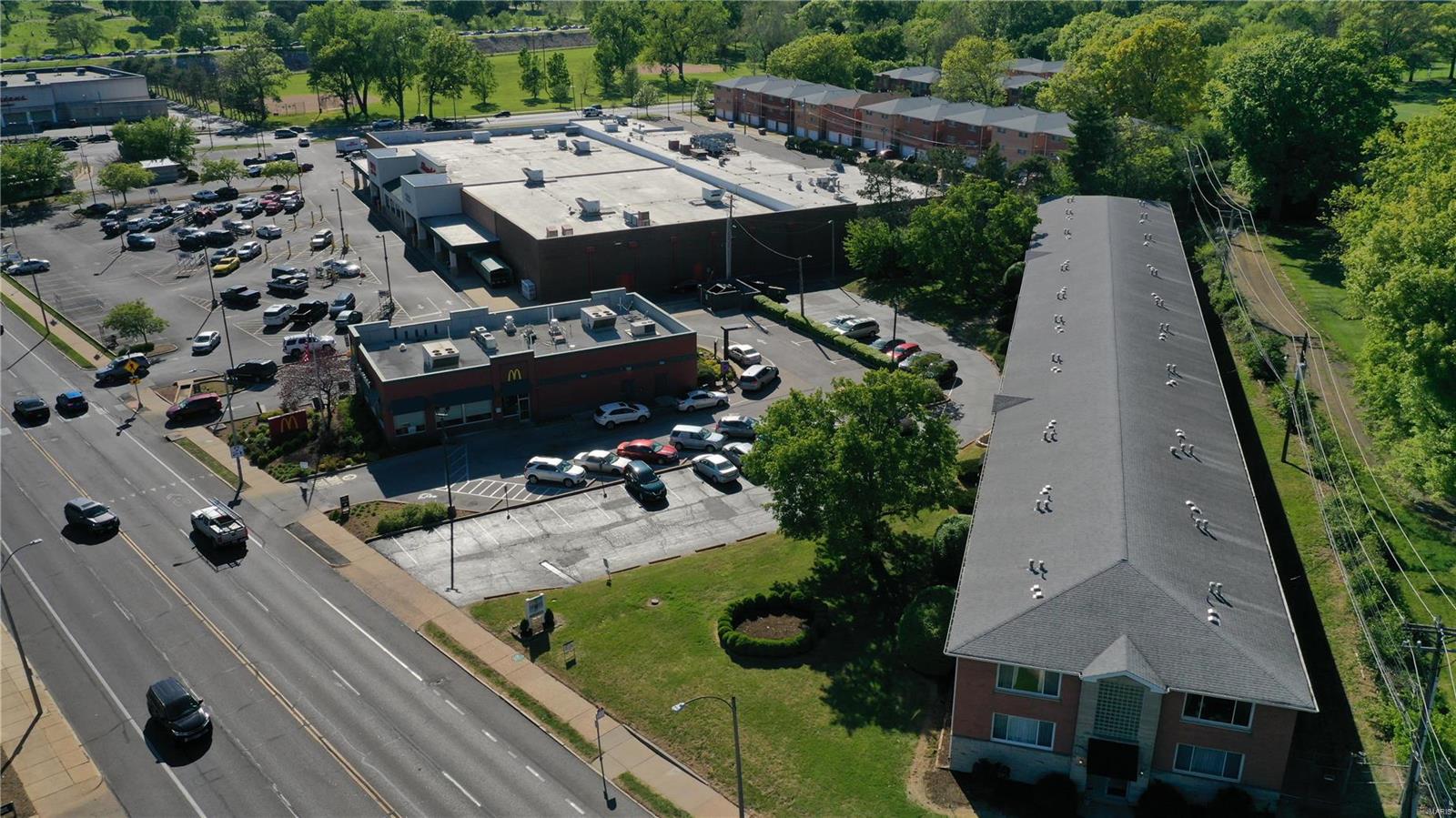 Gravois on the Green - Residential Income