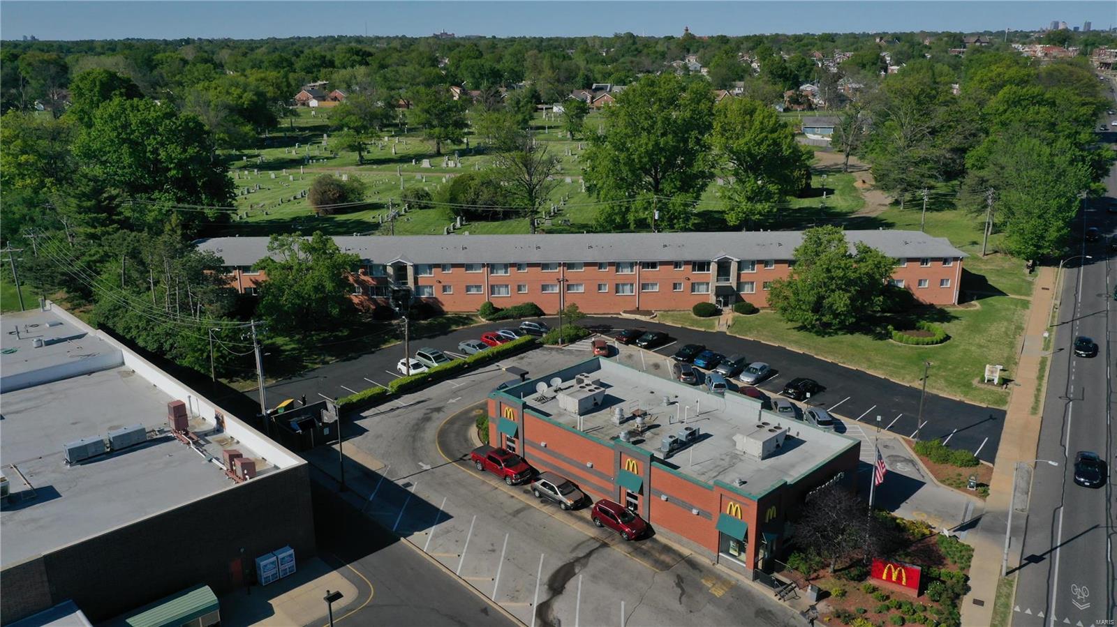 Gravois on the Green - Residential Income