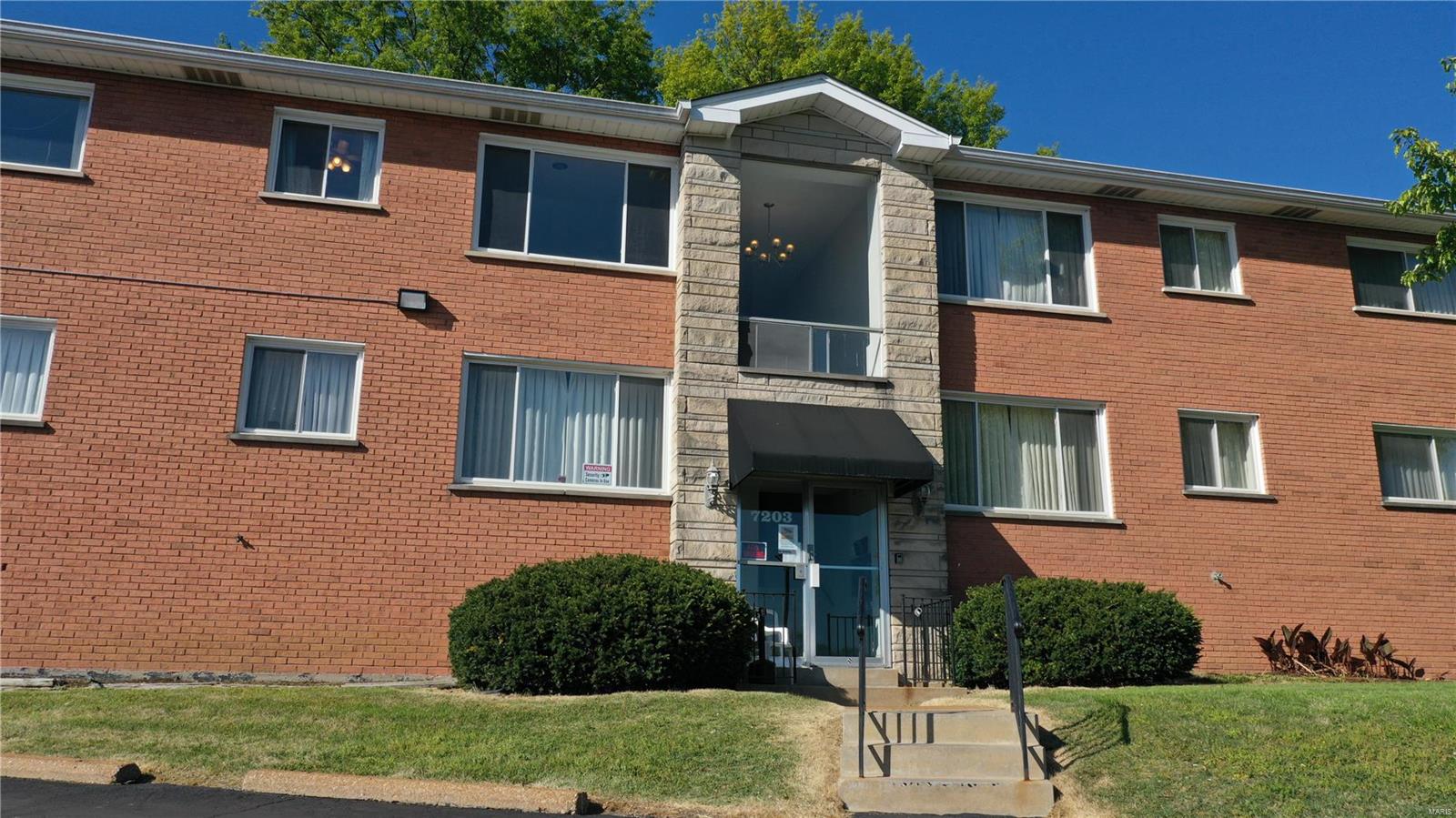 Gravois on the Green - Residential Income