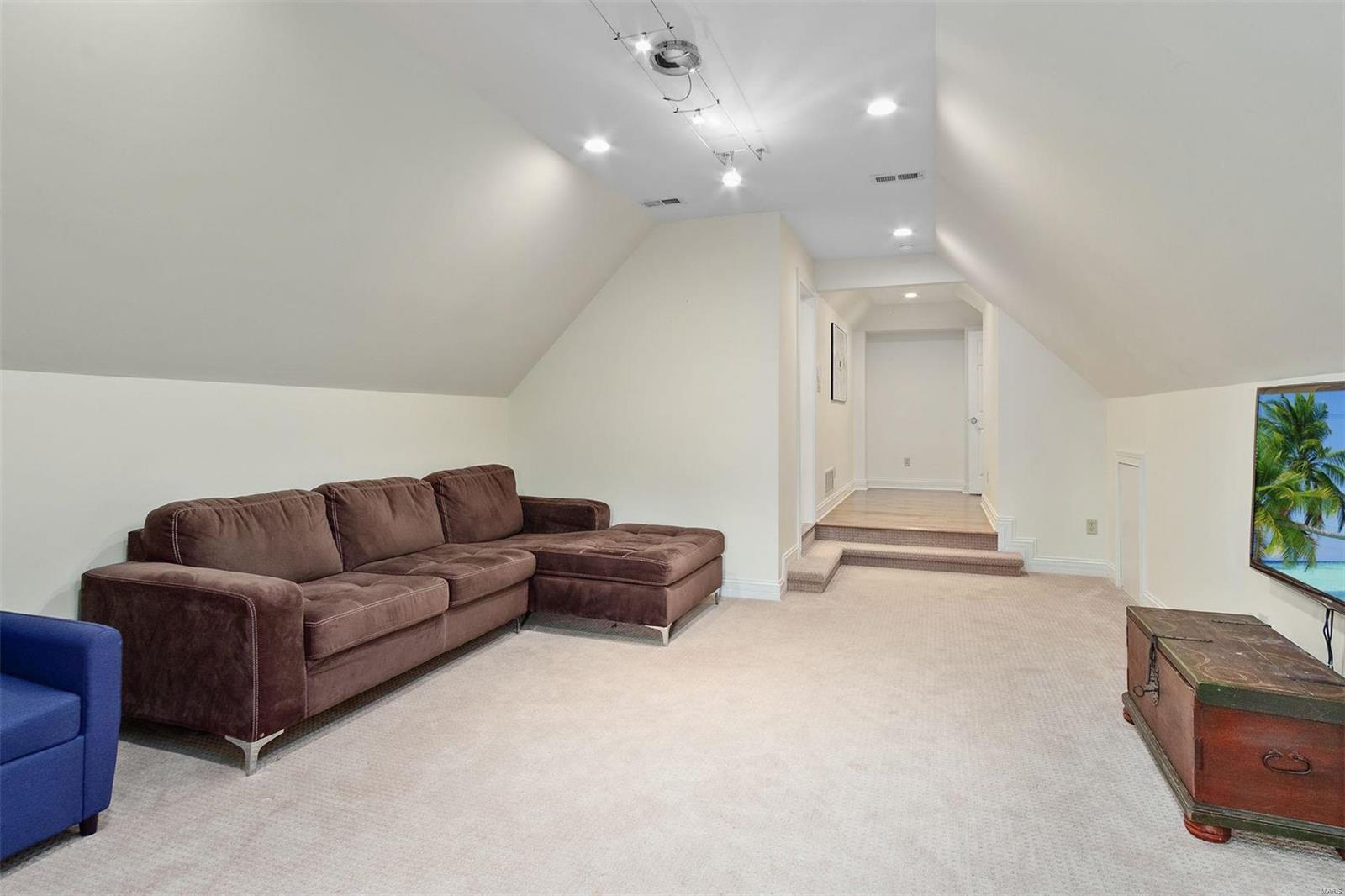 J C Thomassin Estate Lt Pt 4 & Sec - Residential