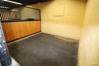 Merry & Oneils/Hillsboro Add - Commercial Sale