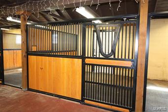 Merry & Oneils/Hillsboro Add - Commercial Sale