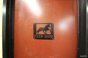 Merry & Oneils/Hillsboro Add - Commercial Sale