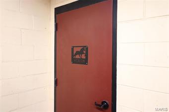 Merry & Oneils/Hillsboro Add - Commercial Sale