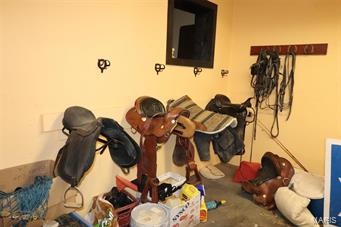 Merry & Oneils/Hillsboro Add - Commercial Sale