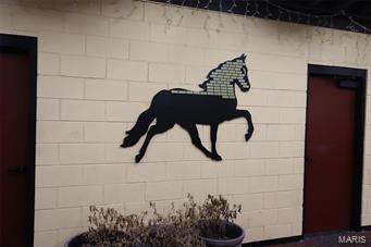 Merry & Oneils/Hillsboro Add - Commercial Sale