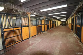 Merry & Oneils/Hillsboro Add - Commercial Sale