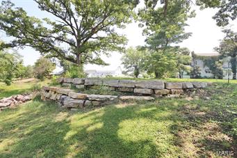 Merry & Oneils/Hillsboro Add - Commercial Sale