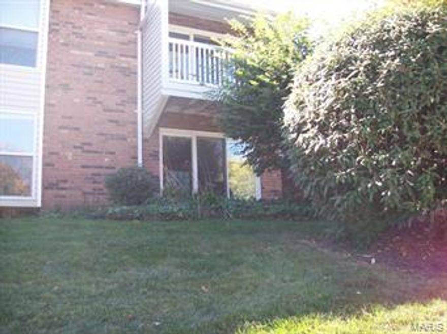 Don't miss this well kept hard to find GROUND level 2 BR 1 bath condo in Kirkwood .Lg. Living room with sliding glass doors to a private your patio. Kit. has lots of cabinets and a separate dining room. Lg. Master BR. with huge walk-in closet. 2nd BR. has lg. closet also. Enjoy having your own stackable washer and dryer right in your unit. You have assigned covered parking and plenty of extra parking for your guest. Your unit has  an additional storage locker with shelves. Close to restaurants, shopping , and the Kirkwood rec. center Location: Ground Level