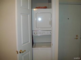 Geyer Place Condo - Residential