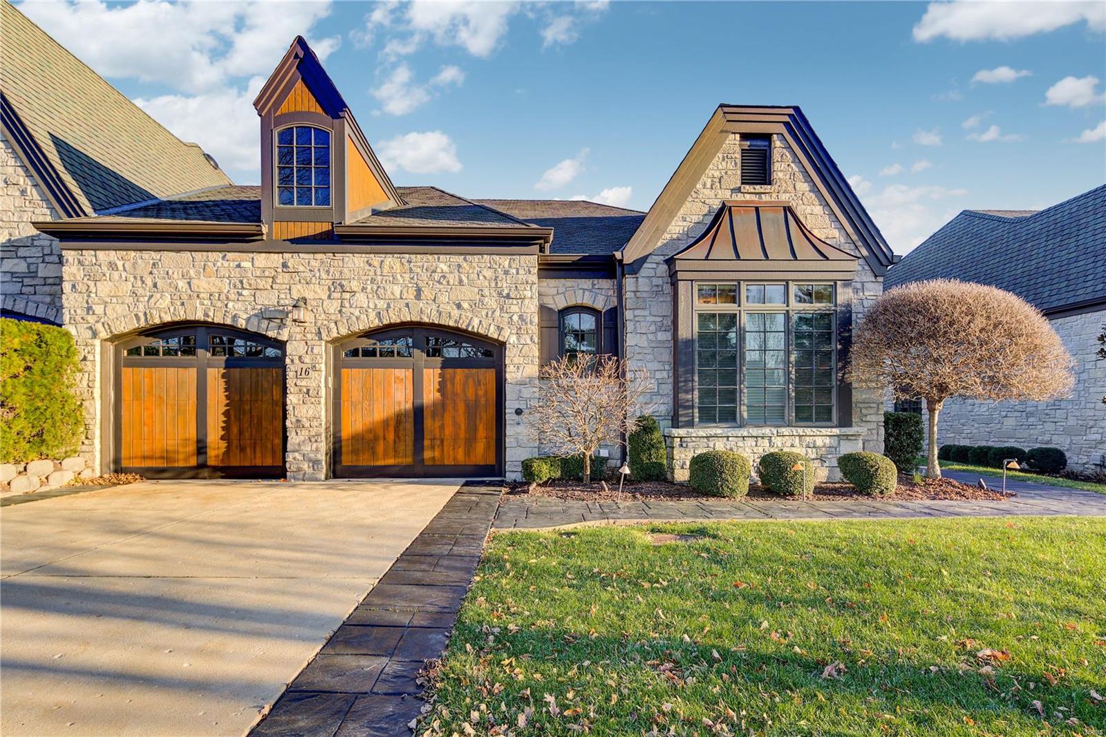 Conway On The Grove - Residential