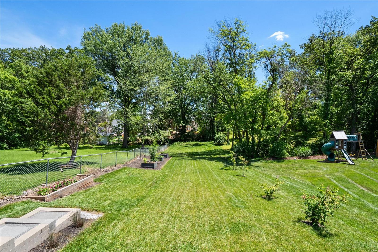 High School Terrace - Residential