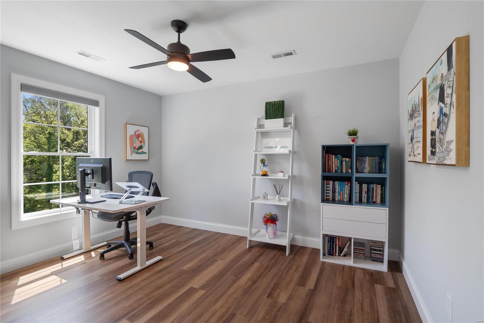 High School Terrace - Residential