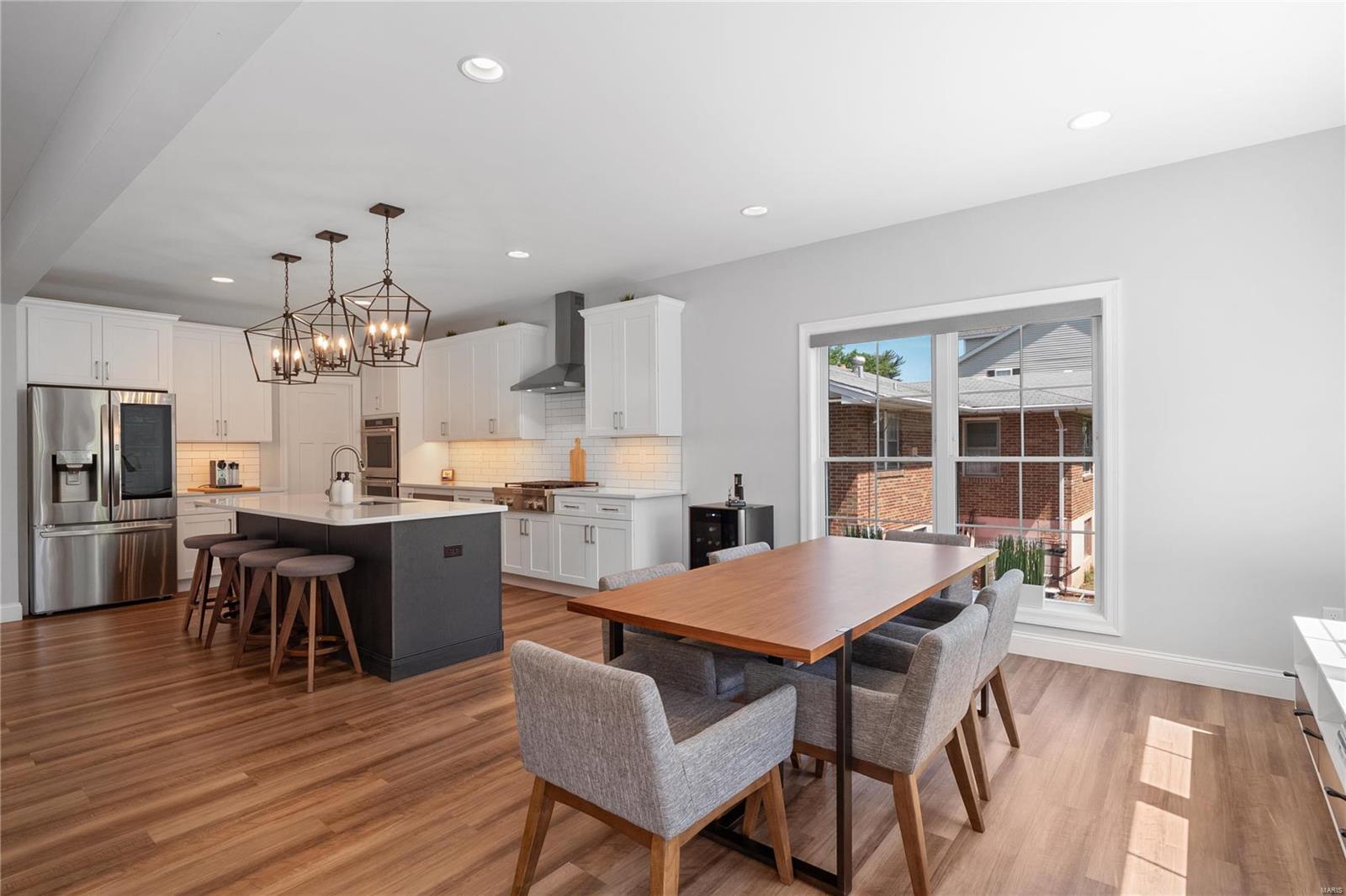 High School Terrace - Residential