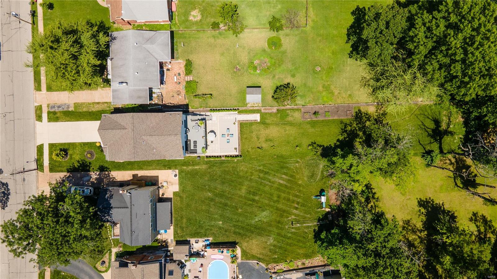 High School Terrace - Residential