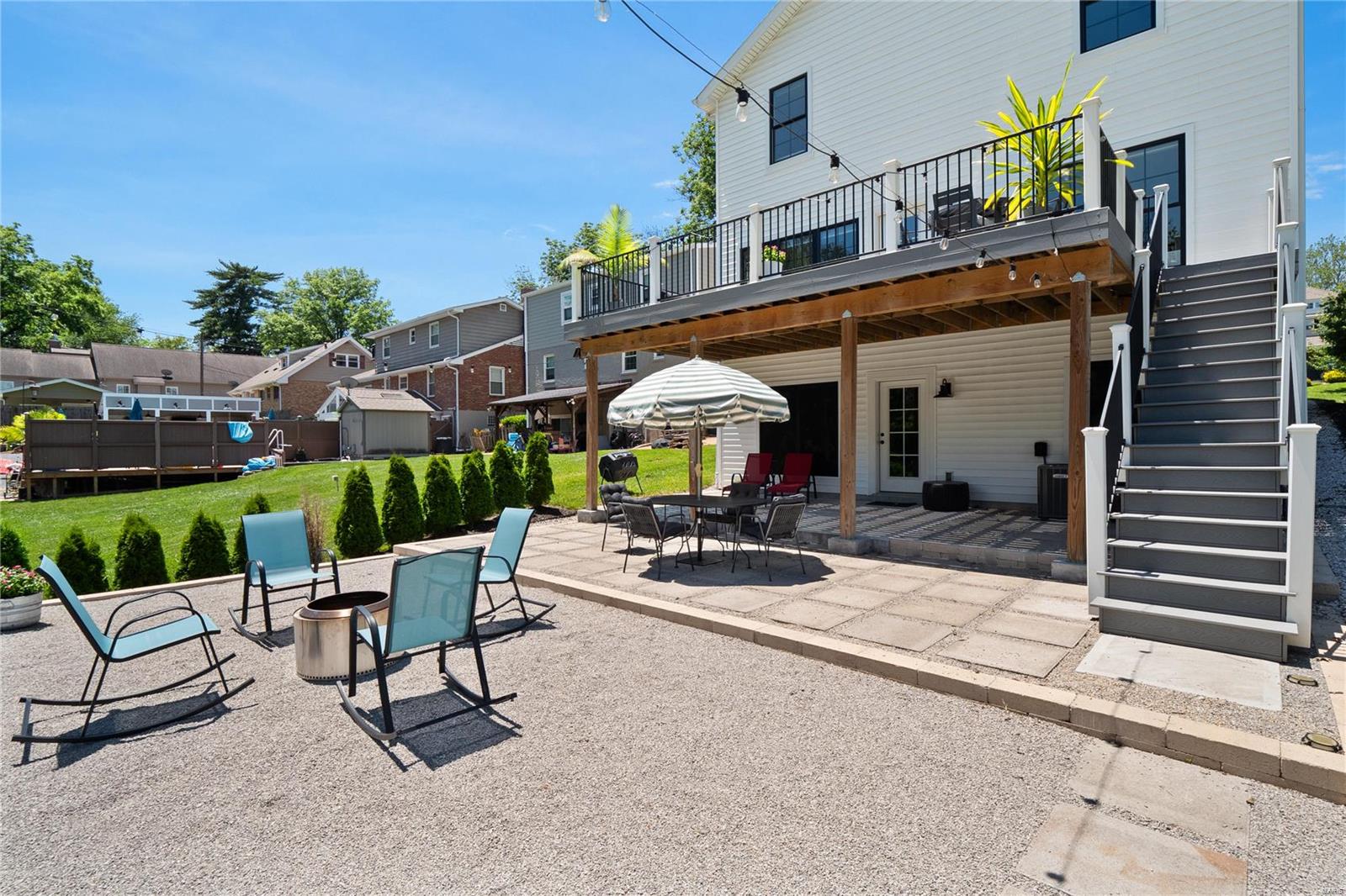 High School Terrace - Residential